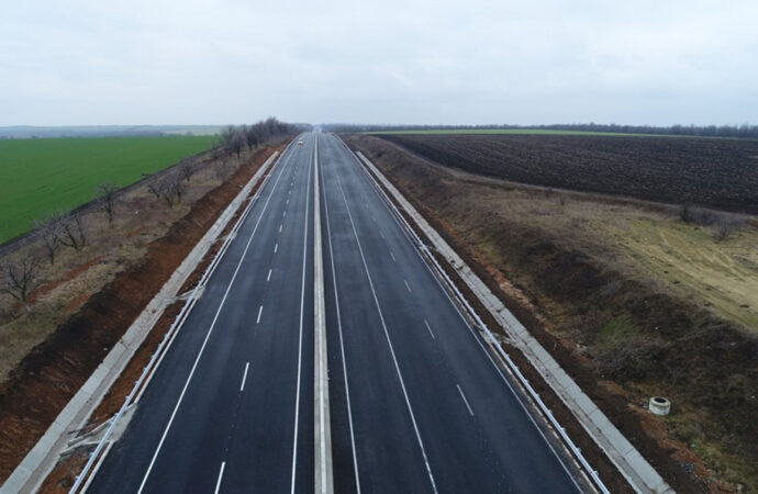 Верховна Рада скоротила фінансування ремонту автотраси Одеса-Рені