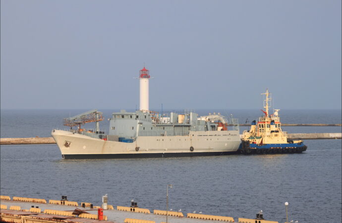 Разведывательный корабль “Лагуна” будут достраивать в Одессе