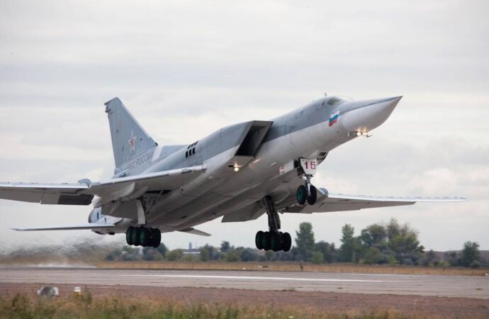 Российские самолеты в июле отрабатывали бомбардировку по Одессе – командующий ВМС Украины
