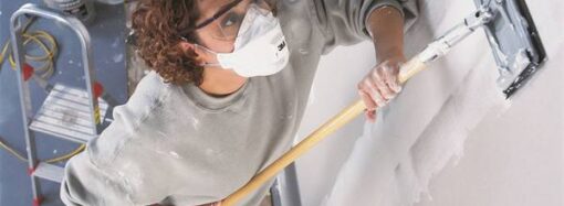 Генеральная уборка: как в холода легко избавиться от запаха краски?