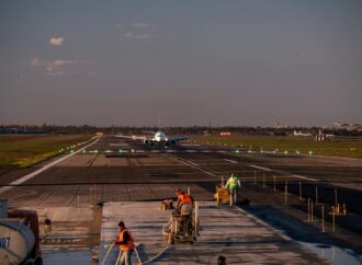 В одесском аэропорту завершают строительство рулежной дорожки