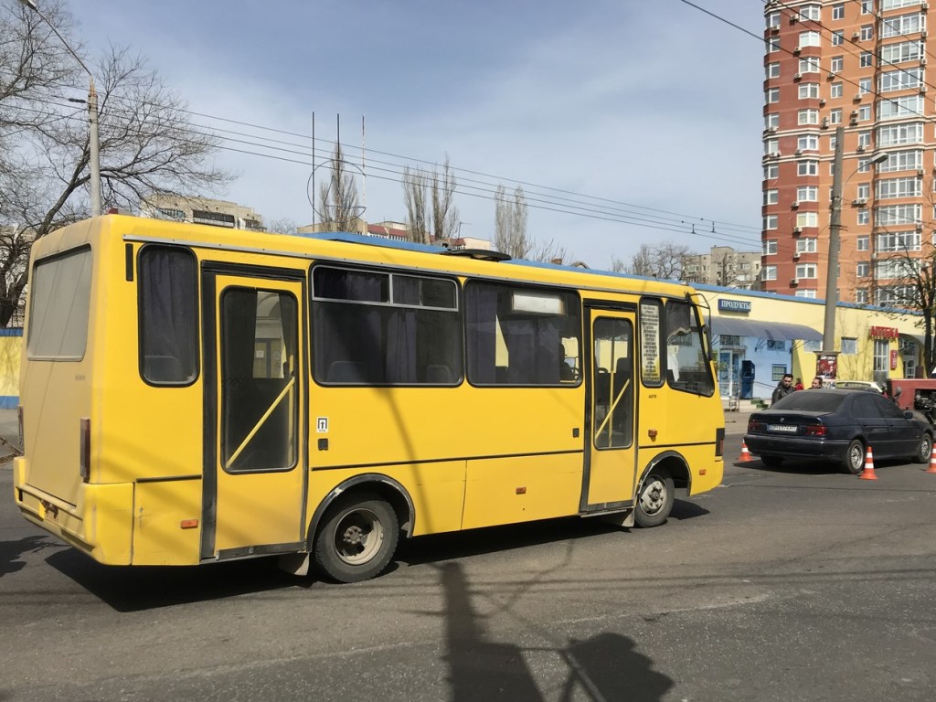 Одесситам предлагают следить онлайн за тем, как ходят маршрутки - Одесская  Жизнь