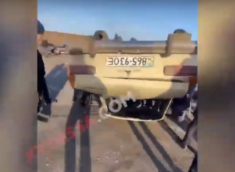На полигоне в Одессе перевернулась машина с людьми (видео)