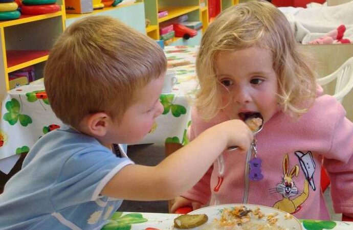 Жителям Одесской области уменьшат оплату за питание в детских садах