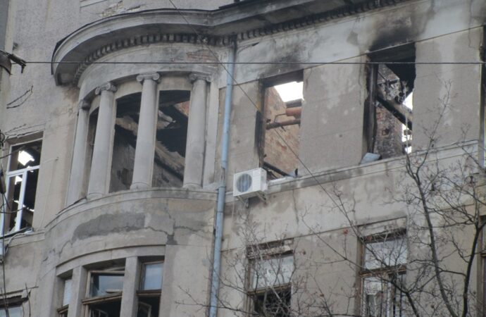 Суд наложил арест на часть имущества горевшего в Одессе Дома Асвадурова