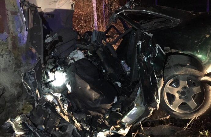 Смертельная авария в Одессе: автомобиль Audi влетел в стену дома