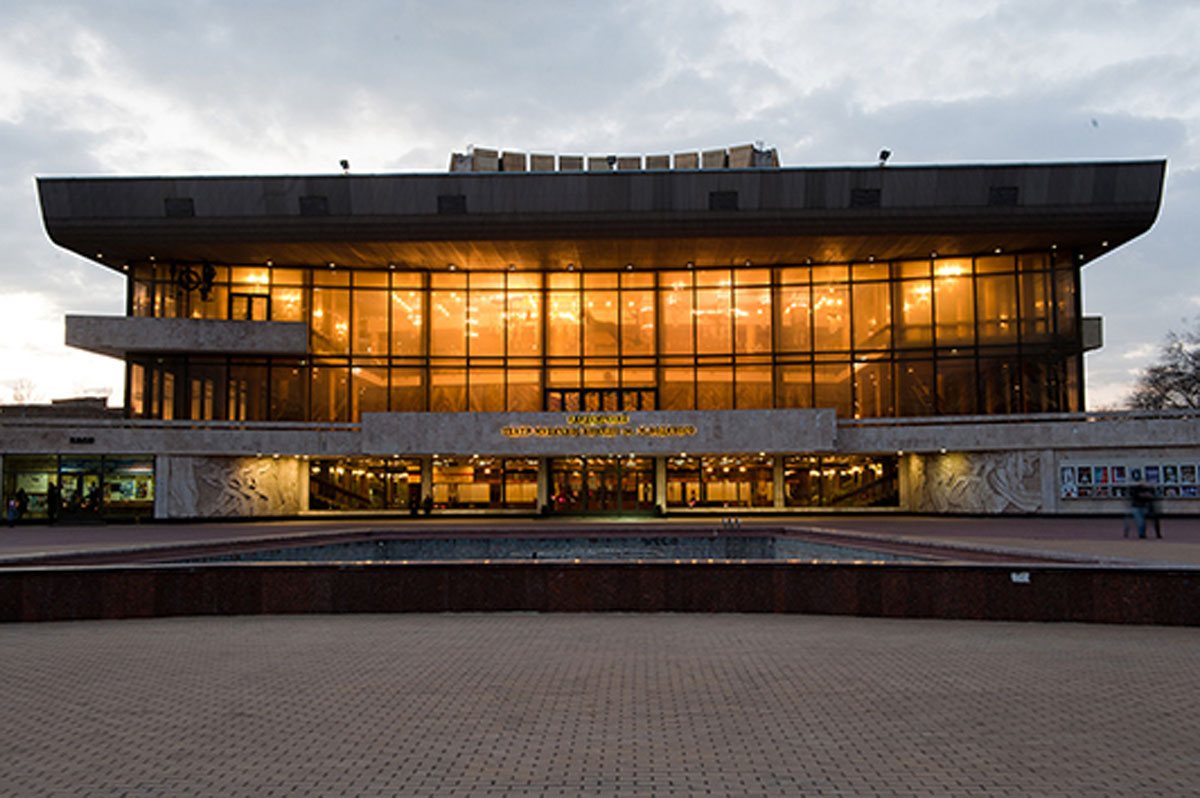 театр Музкомедии в Одессе