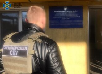 Державні збитки у великих розмірах: у приміщеннях Одеського морпорту та АМПУ провели обшуки