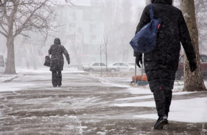 Погода на 5 лютого. В Одесі очікуються сильний вітер, значний дощ і туман