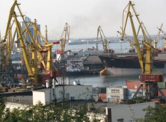 Через збитковість два порти в Одеській області віддадуть інвесторам