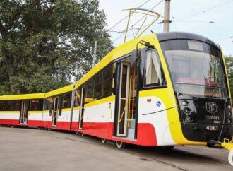 В Одессе выпустили третий трамвай «Одиссей-Макс»