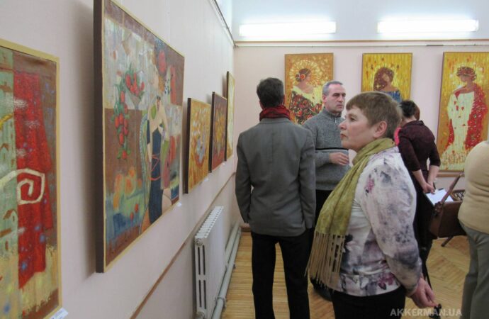 Жителям Одесской области предлагают посмотреть «магические» картины