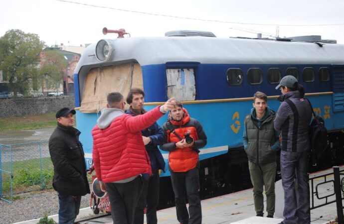 «Укрзалізниця» приостановила движение всех внутренних поездов