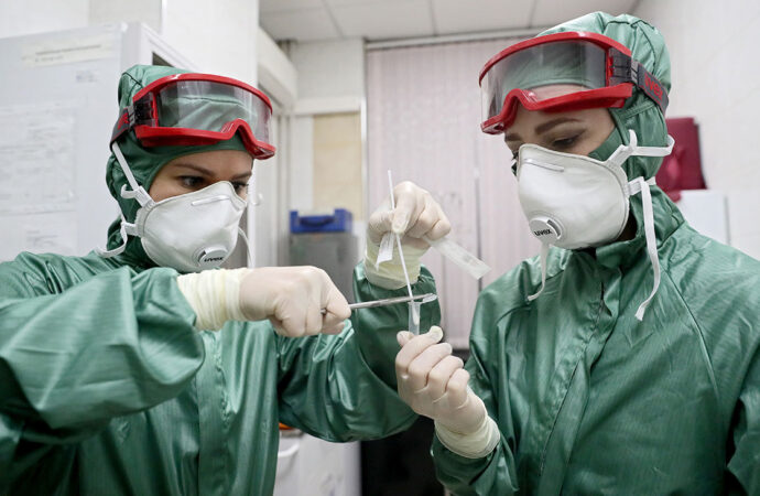 Бригаду українських медиків відправлять до Італії для боротьби з COVID-19