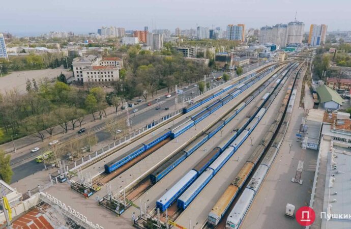 Скоро ли в Одессе будут ходить автобусы и поезда?