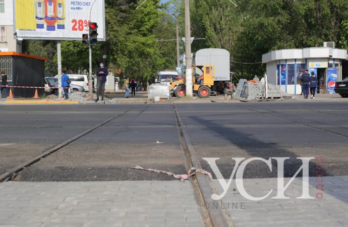 Ремонтируемый проспект на Таирова в Одессе частично открыли для проезда (фото)
