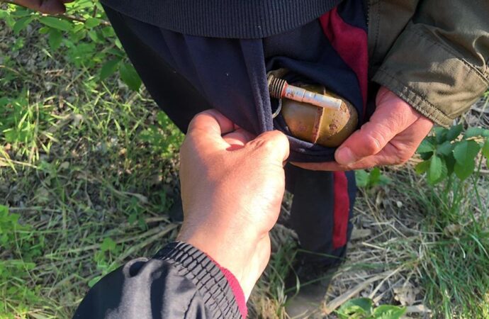 За рыбой с гранатой: в Одесской области задержали любителя нестандартной рыбалки