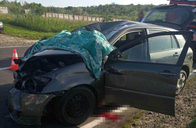 Трагедия на трассе под Одессой: по дороге в Южный погиб мотоциклист