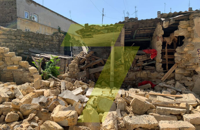 Два обвала в Одессе за одну ночь: в переулке Ушинского рухнула стена сарая