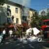 В Одессе горит дом: перекрыли движение по Александровскому проспекту (фото, видео, обновляется)