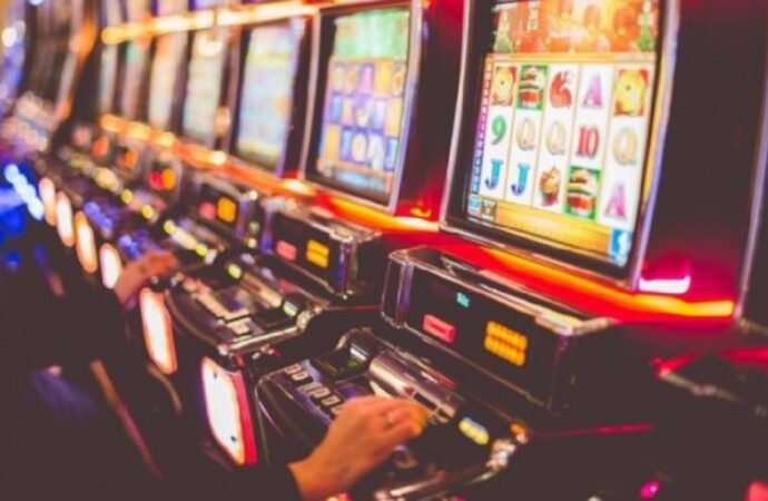 В Украине легализовали казино: что это значит?