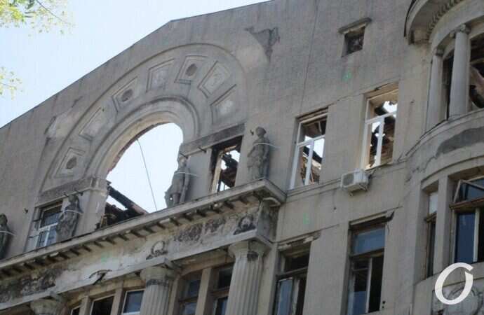 Здание горевшего колледжа на Троицкой в Одессе перешло в собственность города