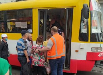 Ограничения в общественном транспорте и подарок городу: коротко о вчерашних новостях в Одессе
