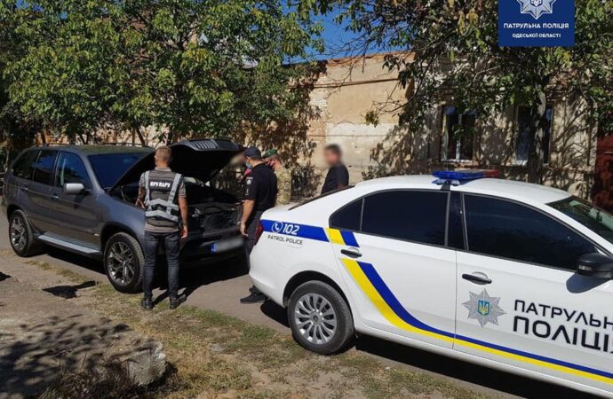 Оминув пункти пропуску: на Одещині затримали власника іномарки, який незаконно перетнув кордон