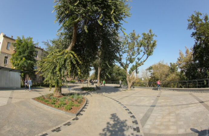 Бульвар Жванецкого, Одесса