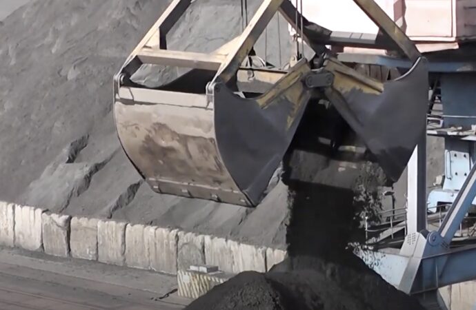 Порт «Южный» под Одессой побил рекорд – выгрузил 10 тысяч тонн угля за смену