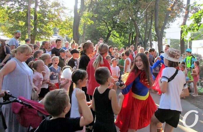 В одесском Алексеевском сквере устроили День Молдаванки