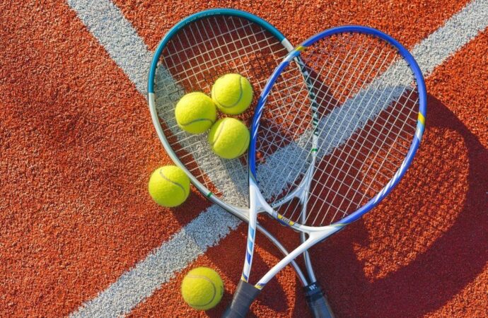 Одесситы просят защитить от застройщиков теннисные корты в парке Шевченко