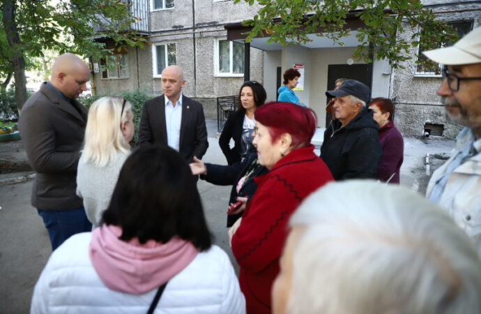 Капитана Кузнецова 114 - проект "Солнечній город"