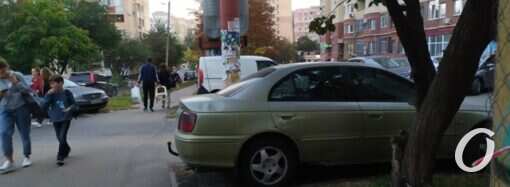 Паркуюсь как хочу: автохамы Одессы стали «героями» фотоподборки (фото)