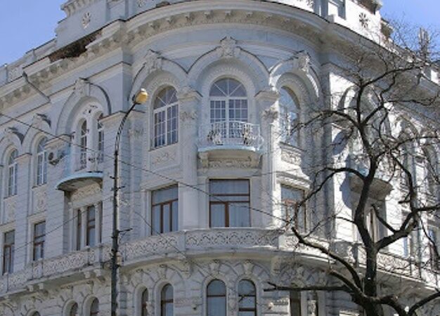 Архитектурные тайны Одессы: в доме Маврокордато соседствовали венеролог и керосиновая лавка (фото)