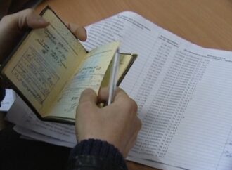В трех областях Украины искусственно увеличивали число избирателей на отдельных участках