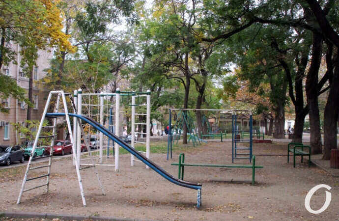 детская площадка в сквере Регенсбург