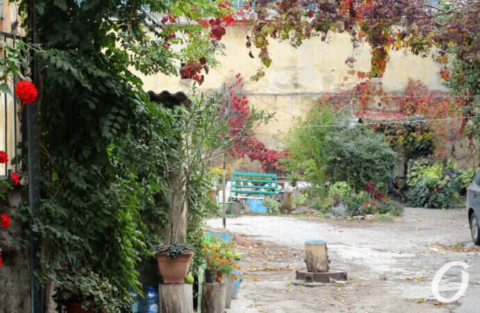 дворик на Польском спуске