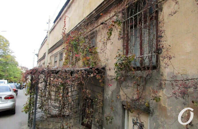 польский спуск, старый дом