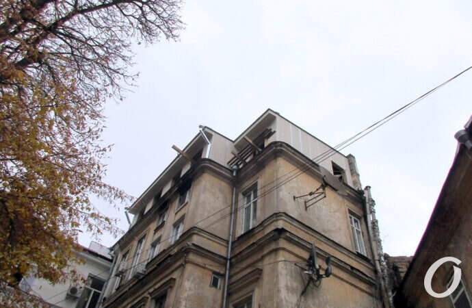 оддесский нахалстрой, мансарда