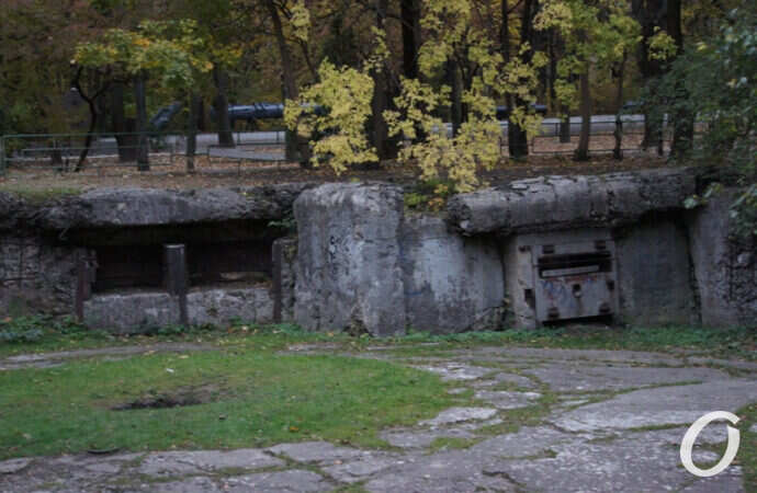 411 батарея, осень