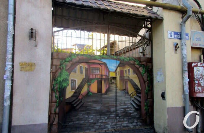 ворота на улице Мясоедовской