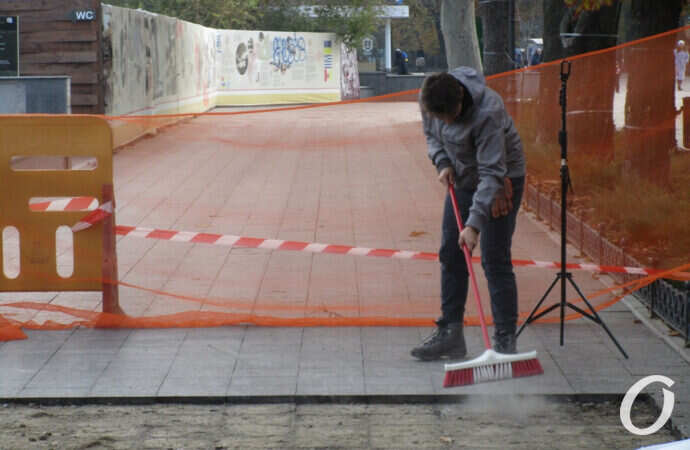 ведутся раскопки на Приморском бульваре