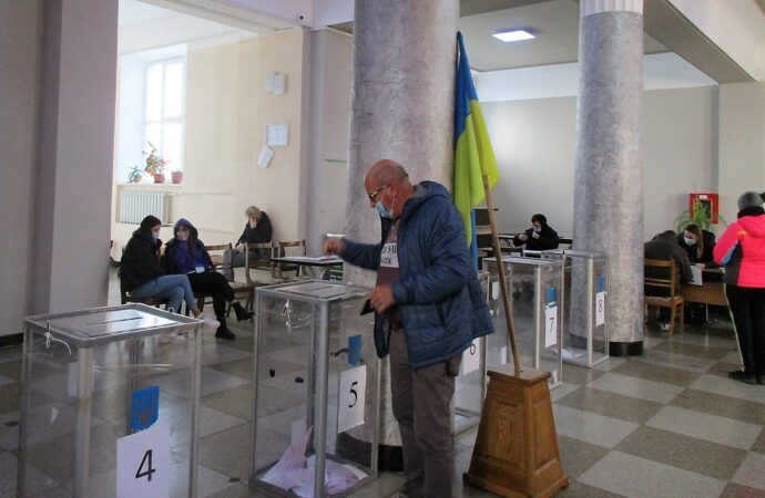 Явка избирателей на выборах в Одессе: горожане не удивили активностью