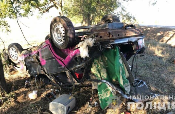 На Одесчине Volvo-«перевертыш» убил водителя и травмировал пассажира