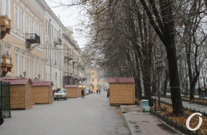 Новогодние приготовления, Приморский бульвар