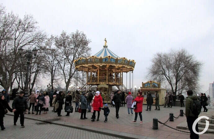 Одесские елки, карусель