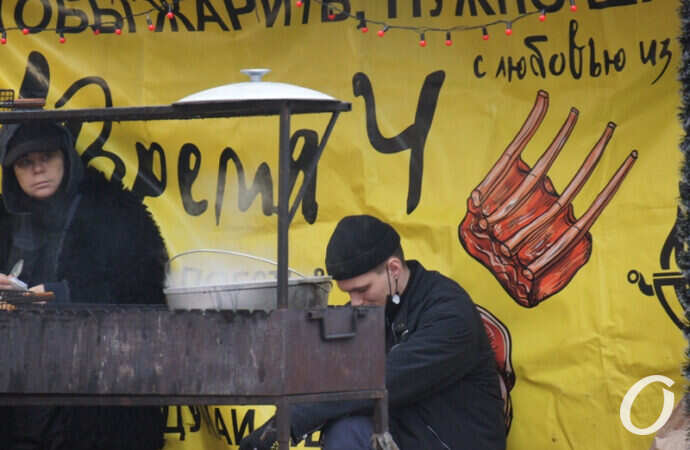 ярмарка у Кирхи, мангал