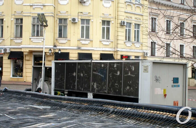 новый каток - на Греческой площади