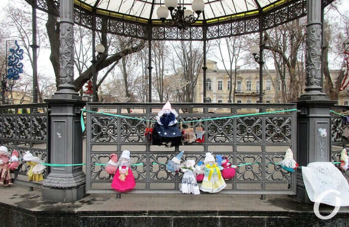 Горсад, ротонда, куклы